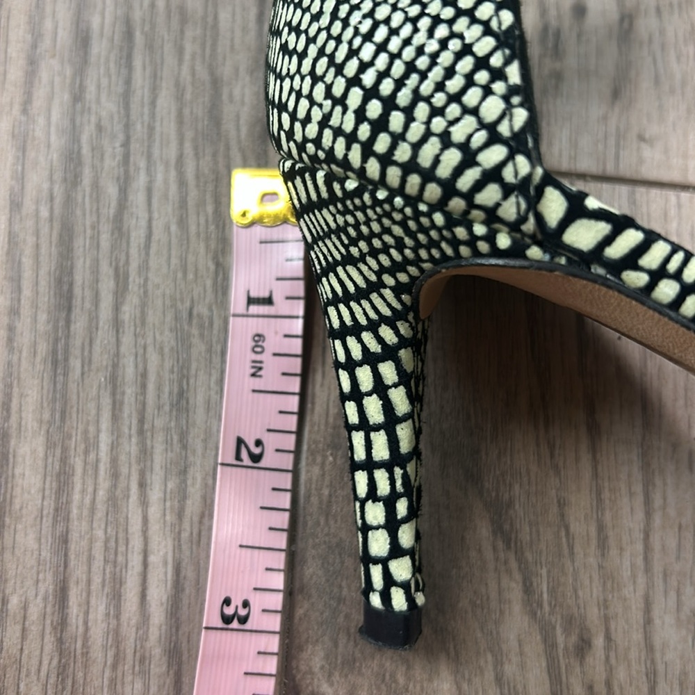 Perfect Stuart Weitzman ankle strap 3” heel patterned sandals black cream 6 - Picture 3 of 9